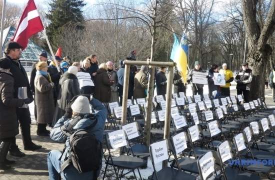 Курков, Винничук и культурная дипломатия