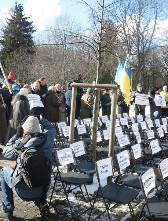 Курков, Винничук и культурная дипломатия