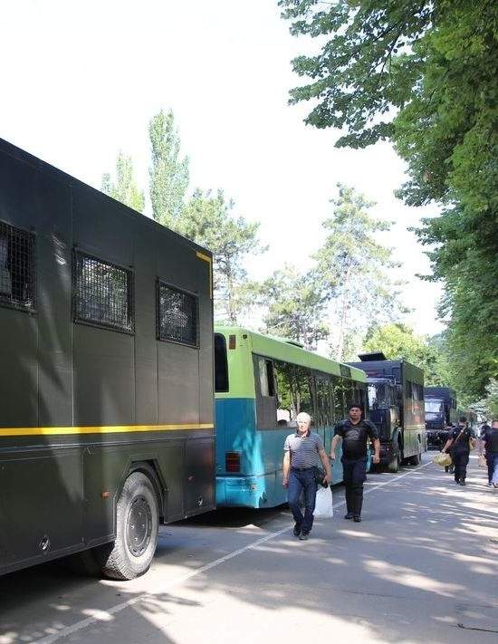 Двоевластие в Молдове: Будет ли свет в конце тоннеля?