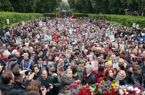 50 оттенков сине-желтого