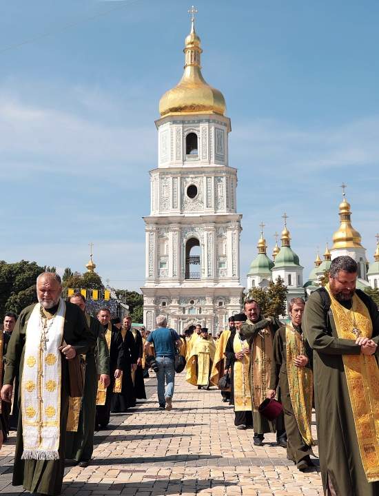 Первый Крестный ход Православной церкви Украины