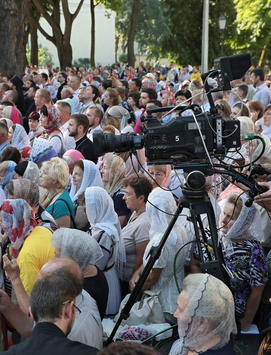 Первый Крестный ход Православной церкви Украины